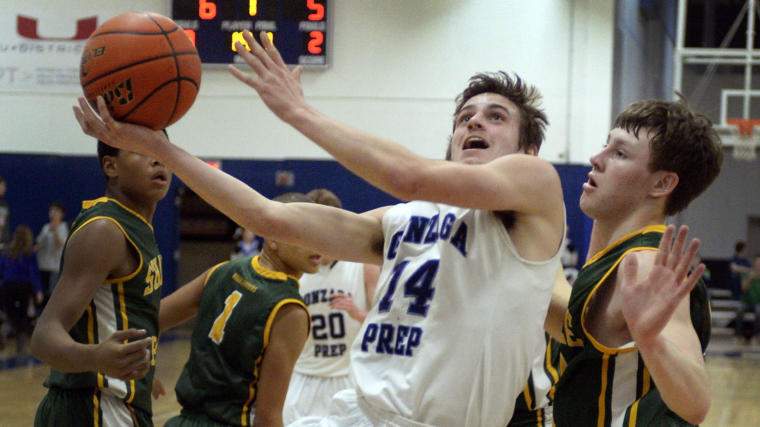 Gonzaga Prep boys advance to Tacoma, survive strange game