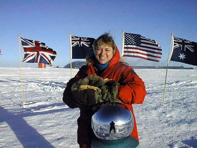 Dr. Jerri Nielsen FitzGerald treated her own cancer at the South Pole in 1999.  (File Associated Press / The Spokesman-Review)