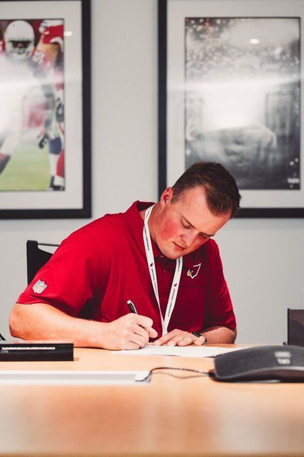 Former Gonzaga Prep and California star linebacker Evan Weaver recently signed his rookie contract with the Arizona Cardinals.  (Arizona Cardinals/Twitter )