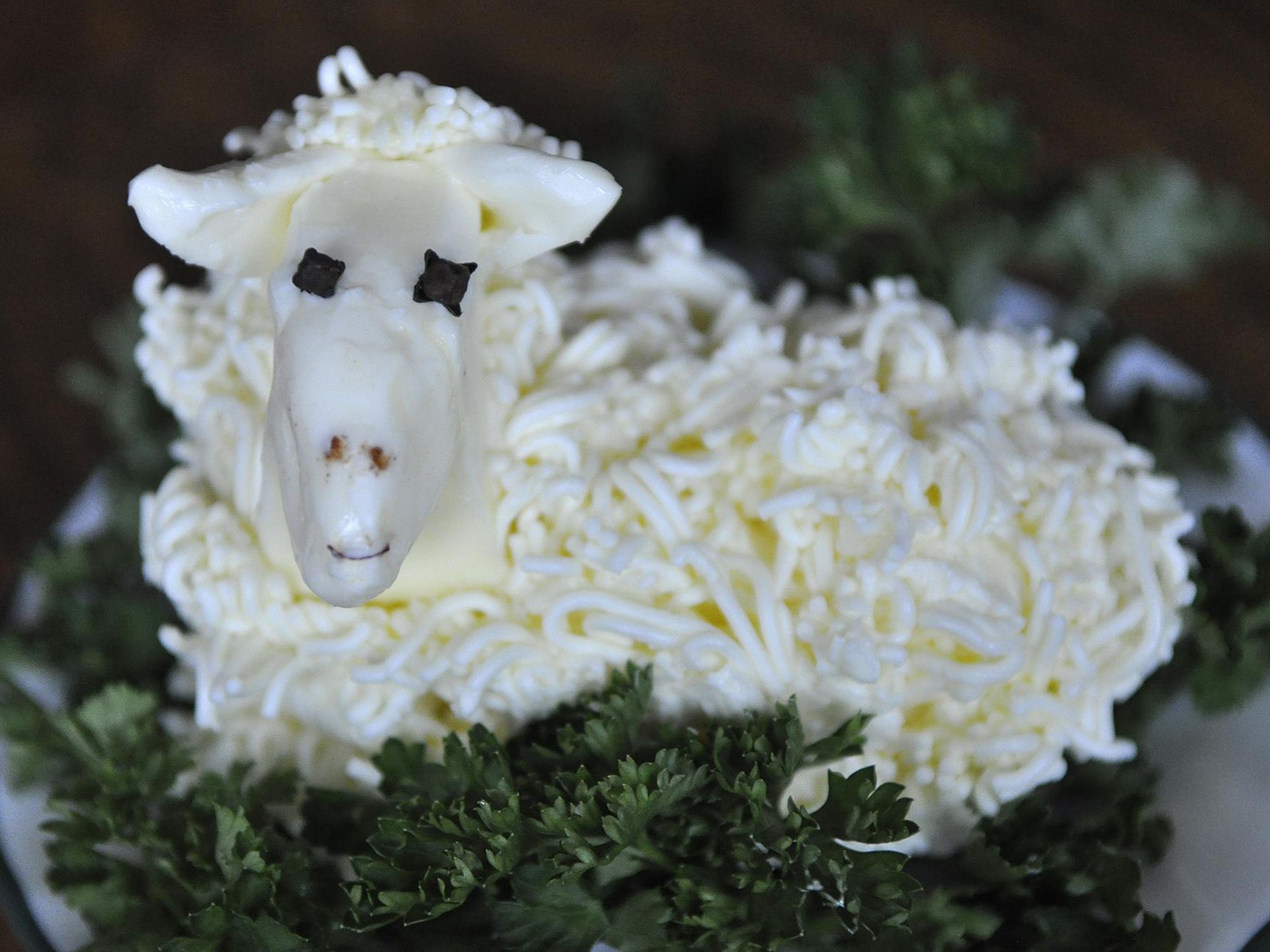 Polish Art Center - Easter Lamb Butter/Chocolate Mold Kit