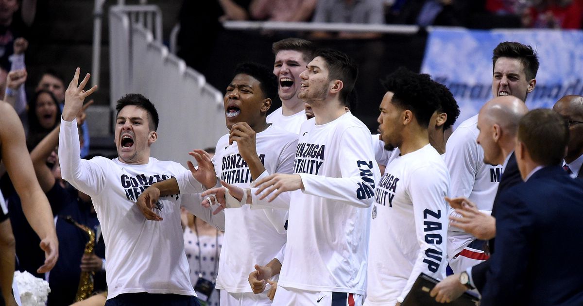 Gonzaga’s bench players put in the work, wait for their opportunity ...