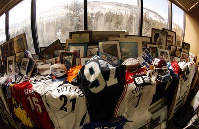 Dr. Richard Steadman’s office in Vail, Colo., offers a mountain view behind sports memorabilia from famous patients.  (Associated Press / The Spokesman-Review)
