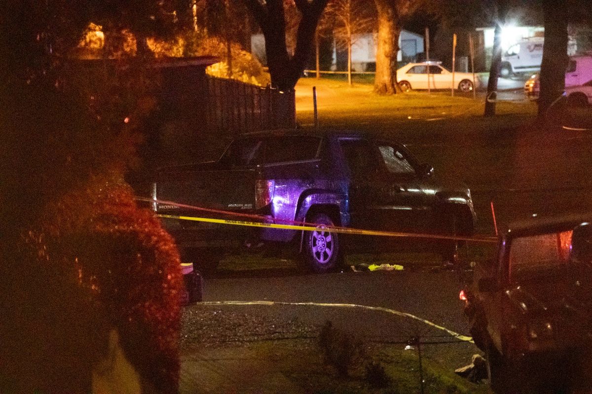 Police respond to a fatal shooting in the area of Normandale Park in Northeast Portland on Saturday evening, Feb. 19, 2022.  (Mark Graves)