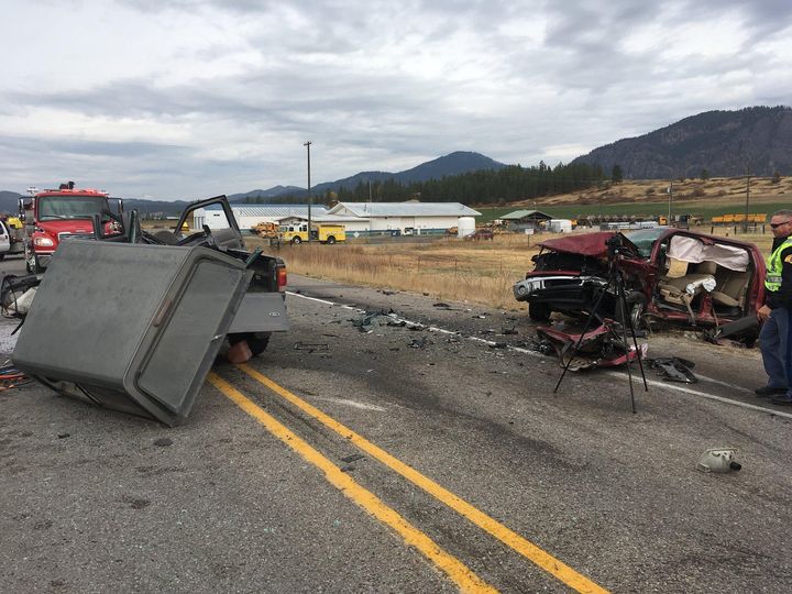Highway south of Chewelah blocked after multiplecar crash The