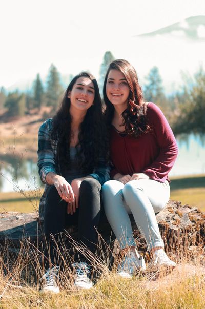 Elena and Hannah Petrie are set to graduate with Upper Coumbia Academy’s class of 2019. (COURTESY / COURTESY)