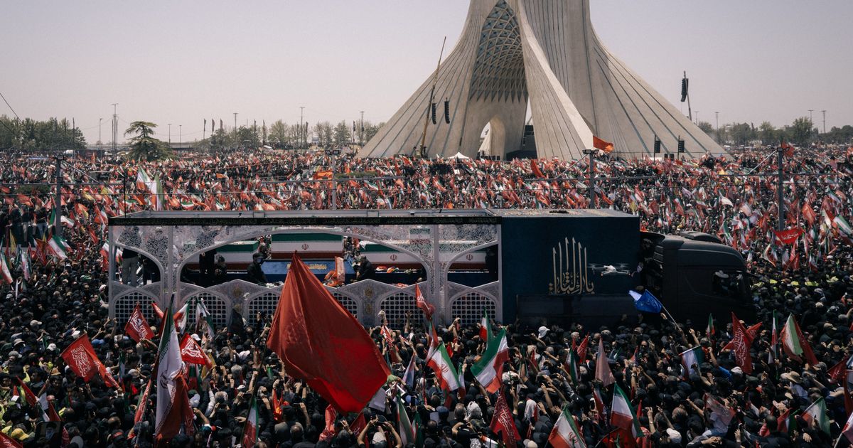 Crowd chants ‘Death to America' as Khamenei's casket winds through Tehran