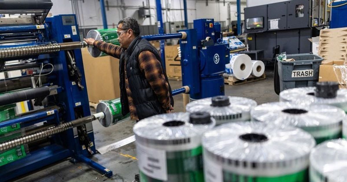 From falling U.S. wealth to Indian factory closures, oil shock raises global recession risk