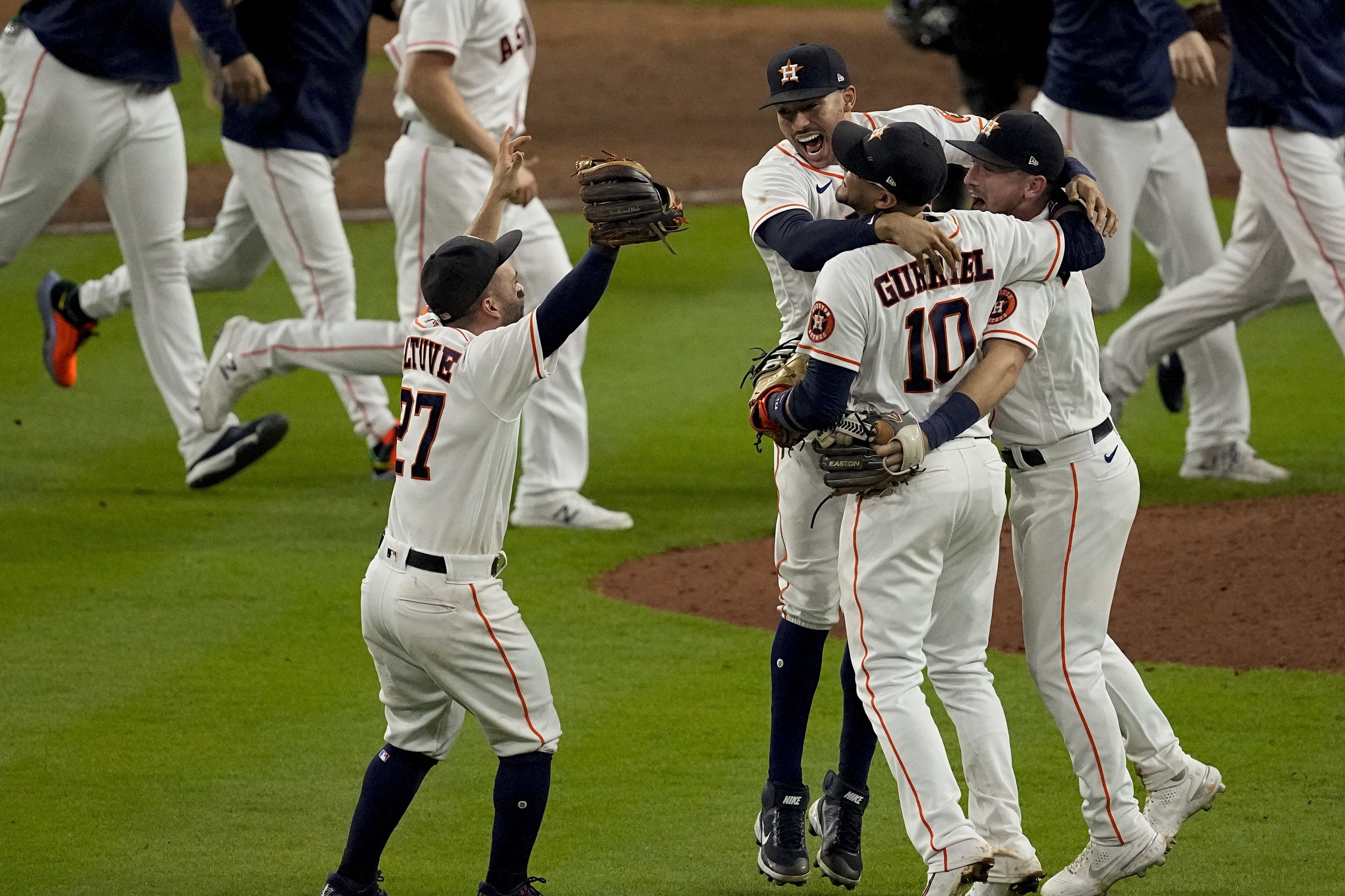 ALCS: Luis García hurls Houston Astros past Boston Red Sox into