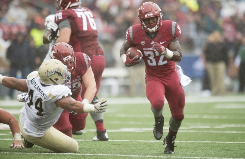 Washington State Cougars running back James Williams (32) runs the ball against Idaho during the second half of a college football game on Saturday, Sep 17, 2016, at Martin Stadium in Pullman, Wash. WSU won the game 56-6. (Tyler Tjomsland / The Spokesman-Review)