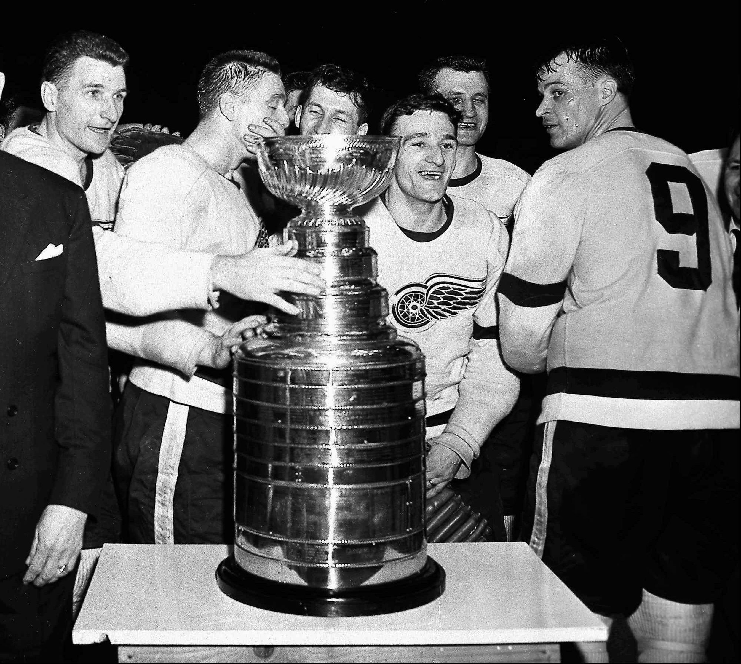 Gordie Howe, ice hockey star – obituary