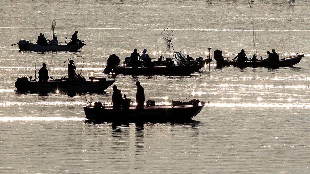 Fisherman wait for a bite as they drift through the confluence of the Snake and Clearwater rivers Aug. 18, opening day for the 2025 fall chinook fishing. (August Frank/Lewiston Tribune)