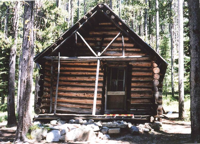 The historic 1936 Trapper Cabin north of McCall, before a vandal seriously damaged it in August of 2015 (U.S. Forest Service)