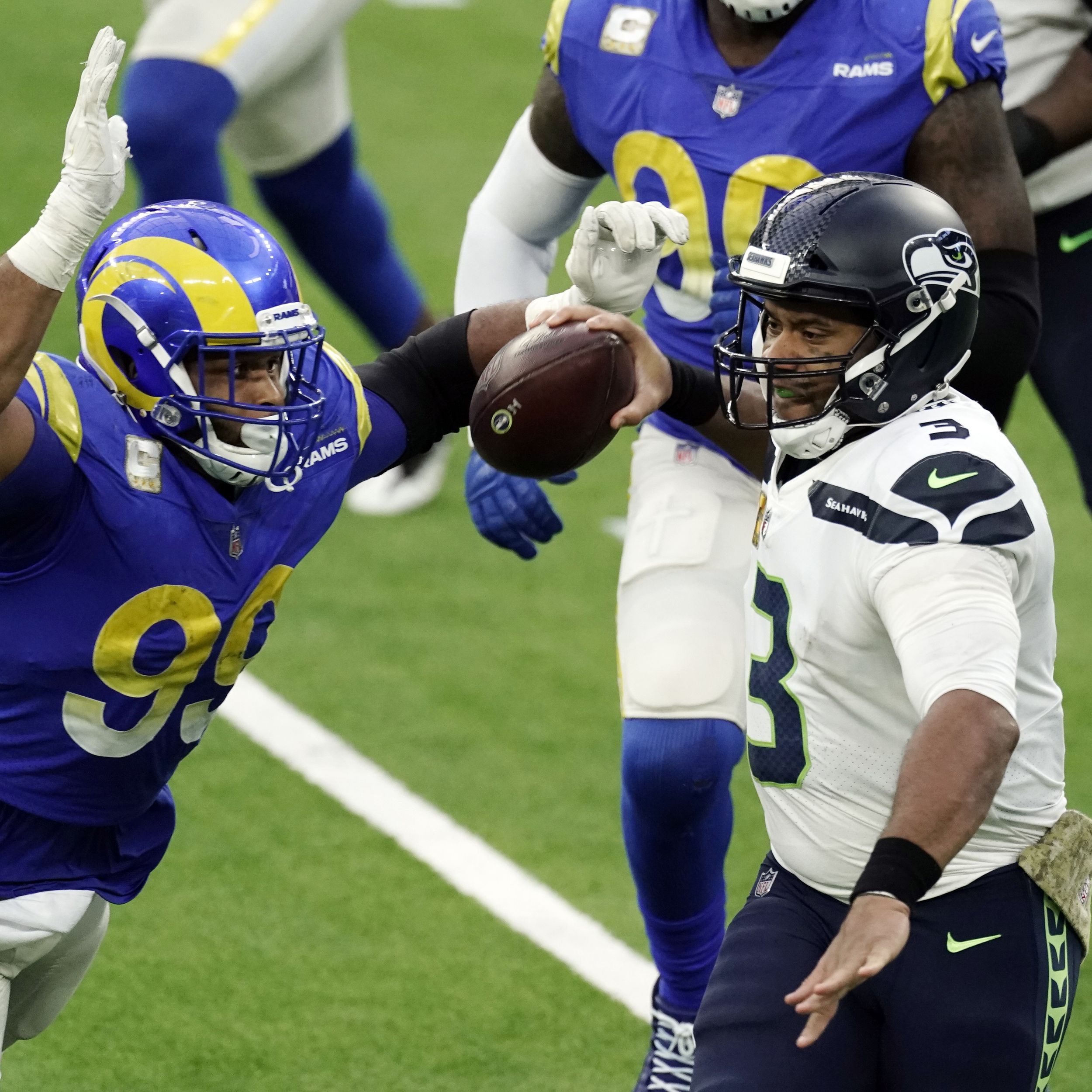 Round 3: Seahawks host NFC West rival Rams to open playoffs