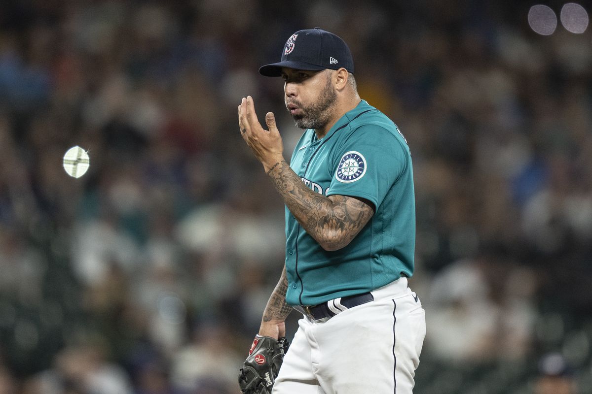 MLB Errors on X: The real MLB error is the kerning on the Mariners jerseys   / X