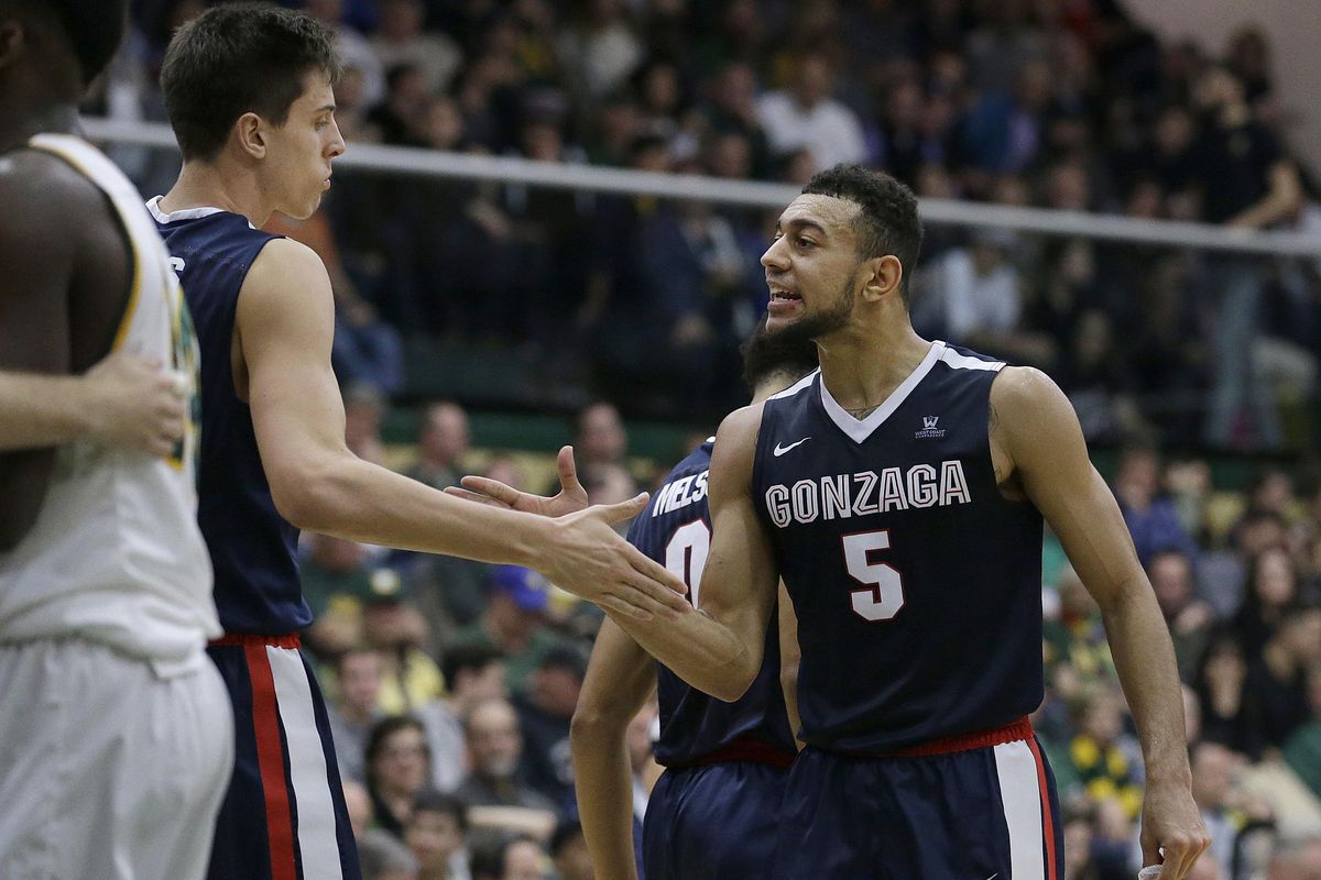 Gonzaga guard Nigel Williams-Goss (5) celebrates with forward Zach Collins after a Gonzaga basket against San Francisco during the second half of an NCAA college basketball game in San Francisco, Thursday, Jan. 5, 2017. (Jeff Chiu / Associated Press)