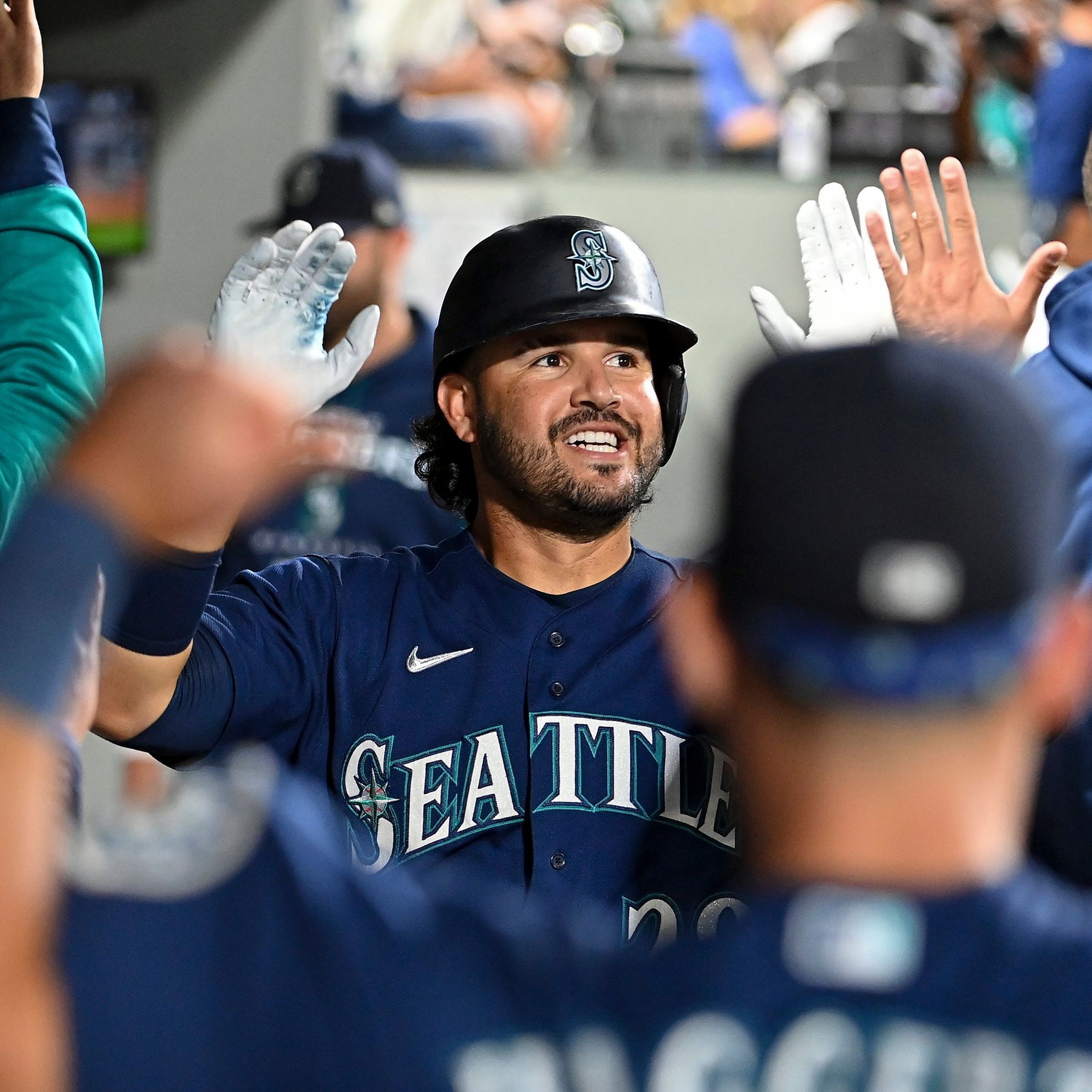 Seattle Mariners on X: Heart. Hustle. Good vibes. Congratulations to  Eugenio Suárez on being named our 2022 #HeartandHustle Award winner! 👏   / X