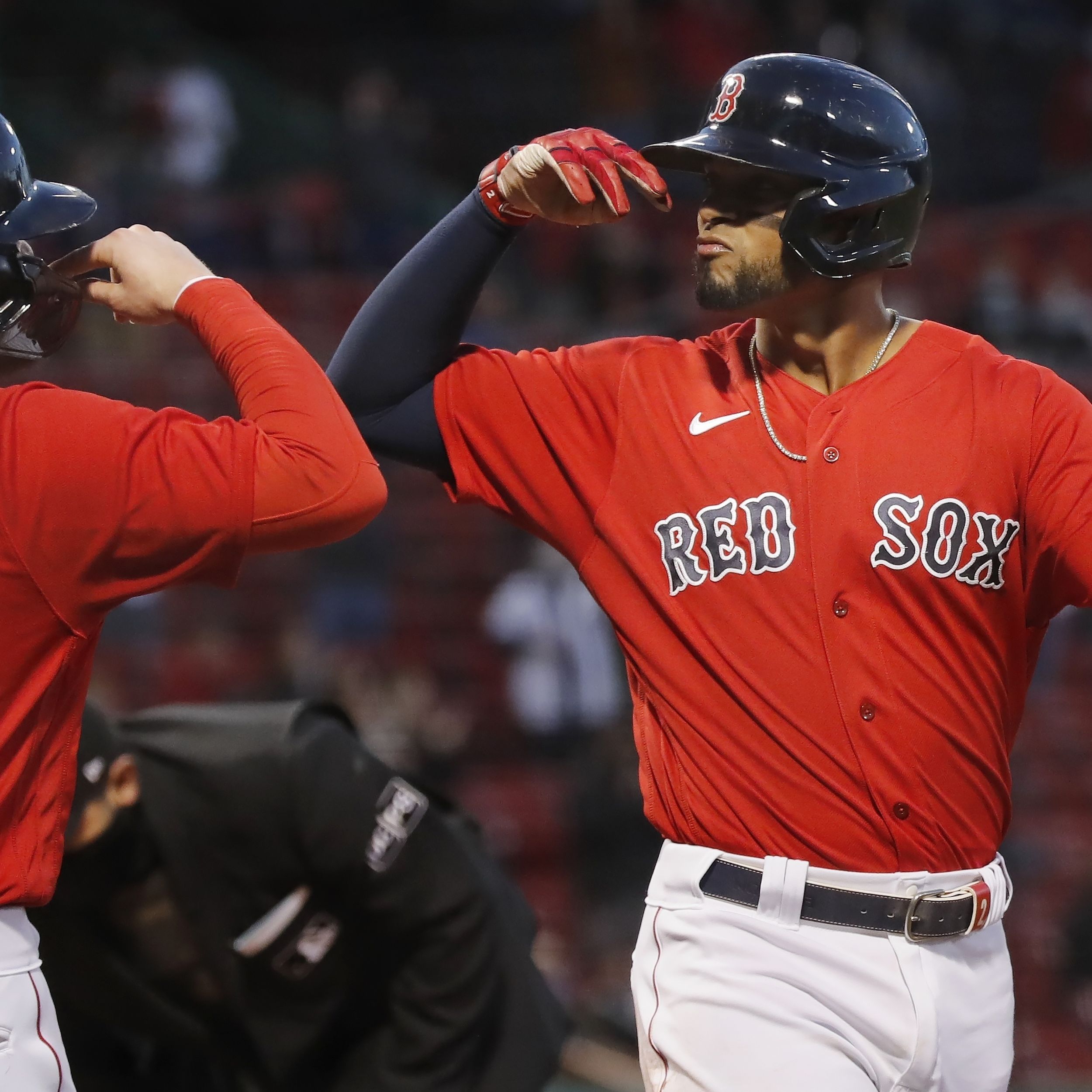 Xander Bogaerts belts go-ahead three-run homer, Boston Red Sox