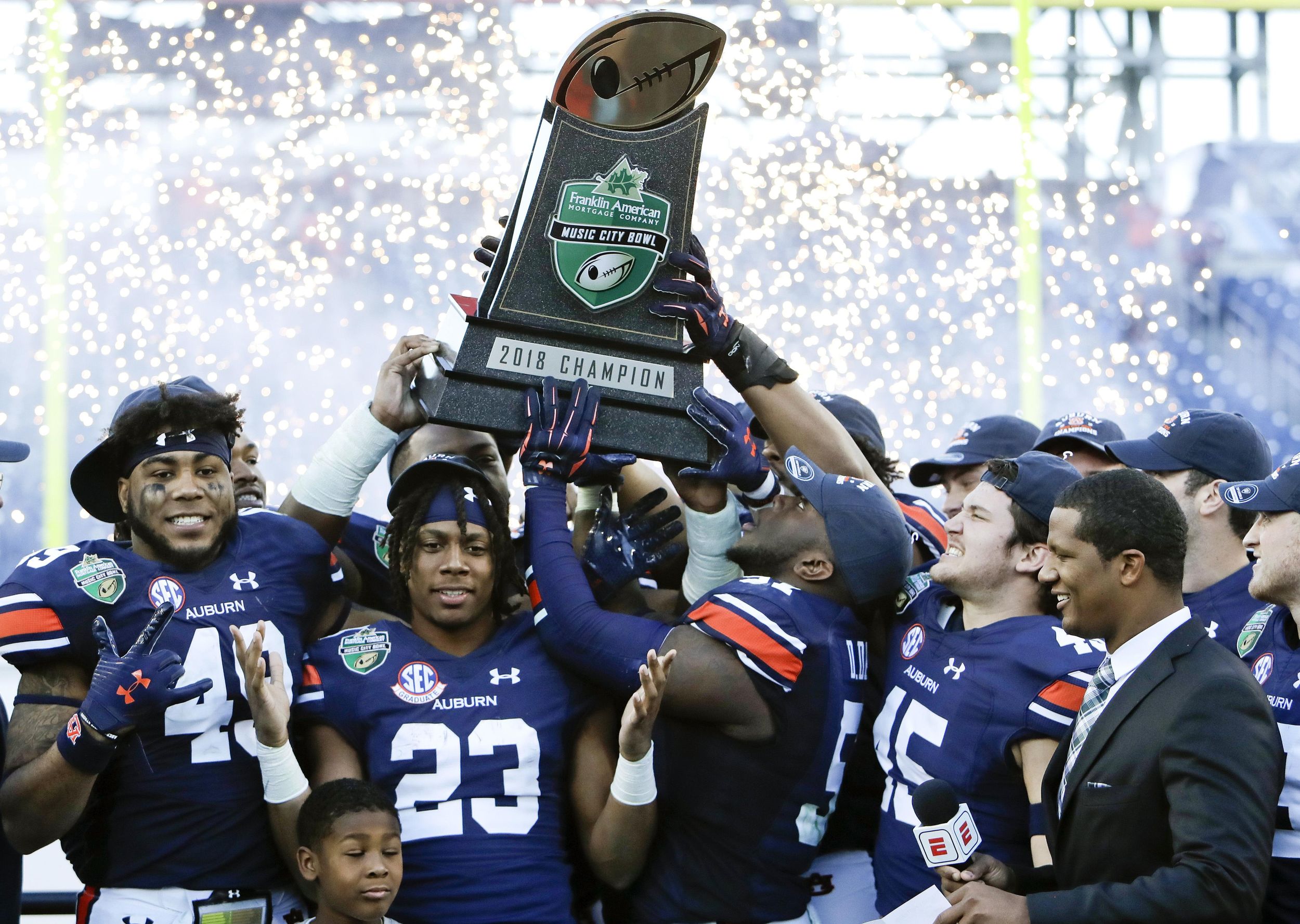 Jarrett Stidham, Auburn throttle Purdue 6314 at Music City Bowl The