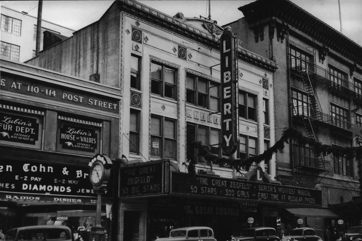 Historic photo of the Liberty Theater in 1937. (PHOTO ARCHIVE / SR)