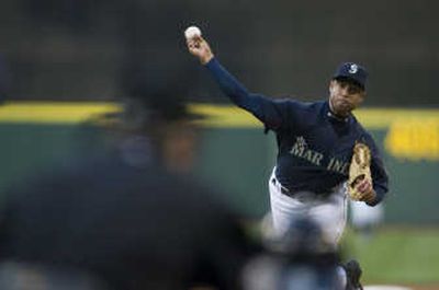 
Mariners starter Miguel Batista had another rough outing, allowing six runs. Associated Press
 (Associated Press / The Spokesman-Review)