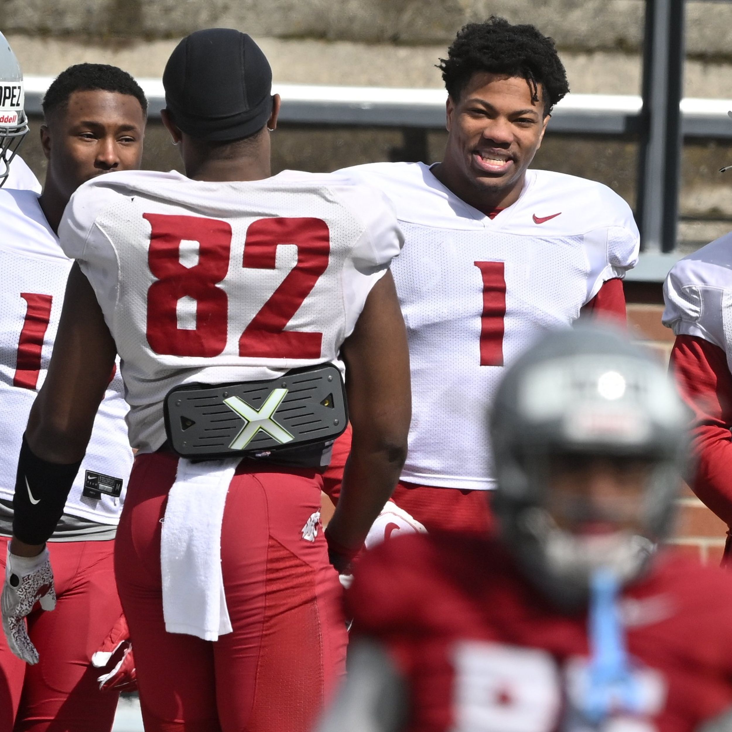 Washington State linebacker Daiyan Henley runs a drill at the NFL football  scouting combine in Indianapolis, Thursday, March 2, 2023. (AP Photo/Darron  Cummings Stock Photo - Alamy