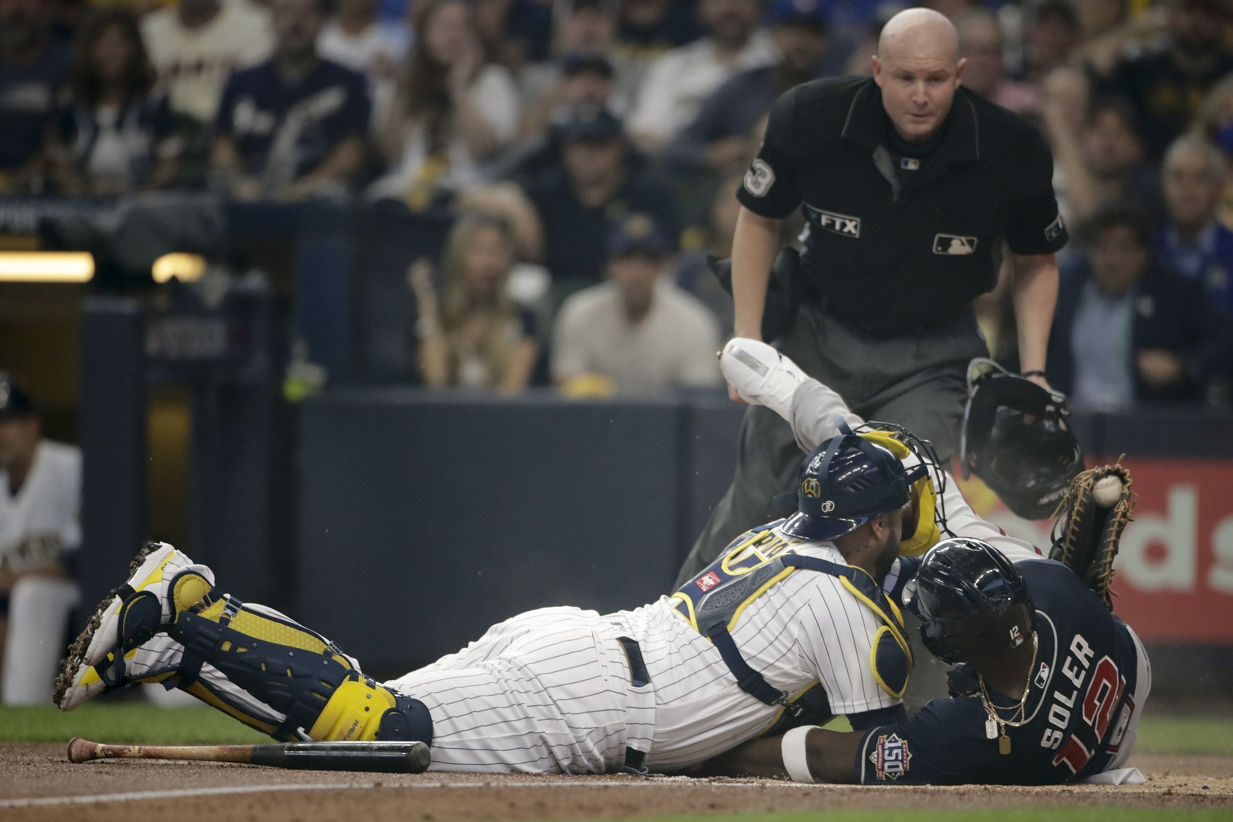 Rowdy Tellez, friendship, Milwaukee Brewers, Milwaukee Brewers slugger Rowdy  Tellez has suffered some serious heartbreak. 💔 A friendship with a former  teammate & his family helped him through.