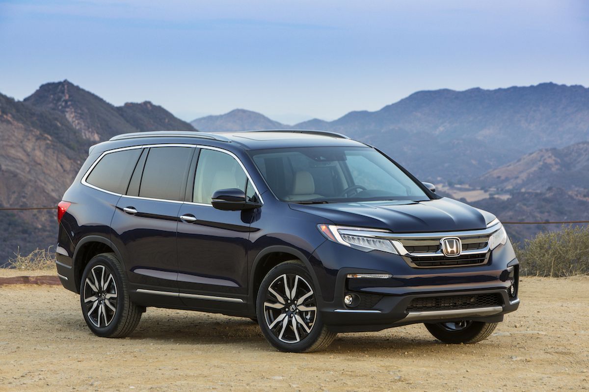One of a handful of midsize crossovers with an eight-passenger capacity, the Pilot is well-equipped, sensibly priced and modestly engaging. (Honda)