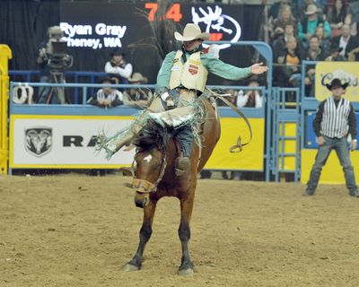 Cheney’s Ryan Gray scored 85.5 points on Smack Daddy to win the ninth round in bareback riding.