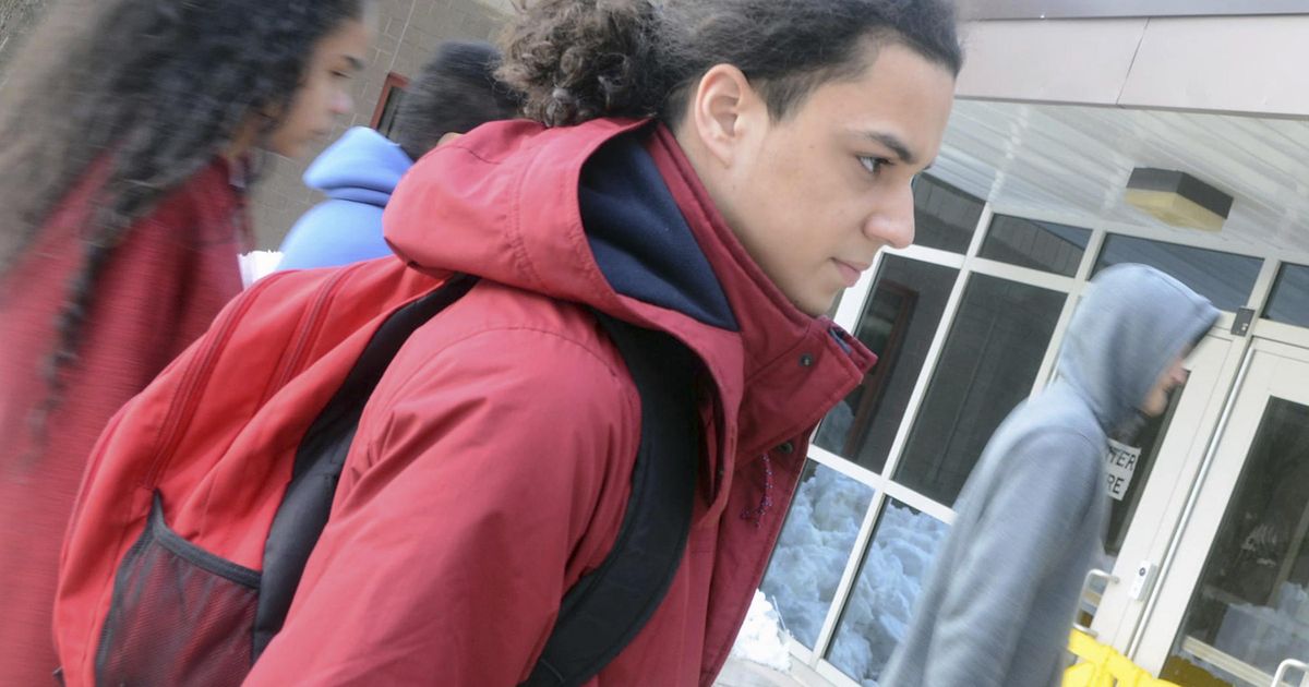 Idaho high school bans backpacks following threats The SpokesmanReview