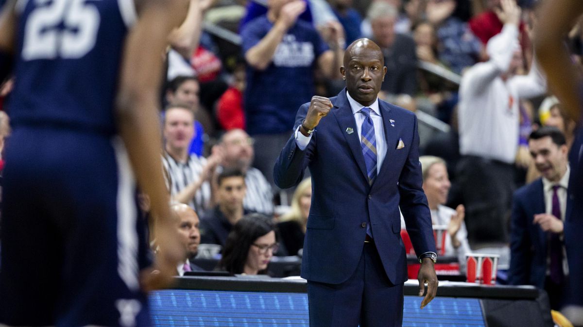 Yale basketball coach James Jones signs extension through 202526 SWX