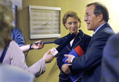 
Washington Gov. Chris Gregoire and Oregon Gov. Ted Kulongoski answer questions after an appearance at the Bi-State Metropolitan Forum in Portland on Friday. The two urged government and business leaders in their two states to work together on a regional approach to improving the economy. 
 (Associated Press / The Spokesman-Review)
