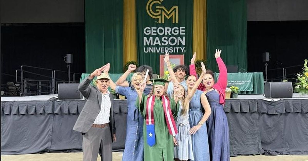 She’s 72, a grandma of 8 and just graduated with her bachelor’s degree