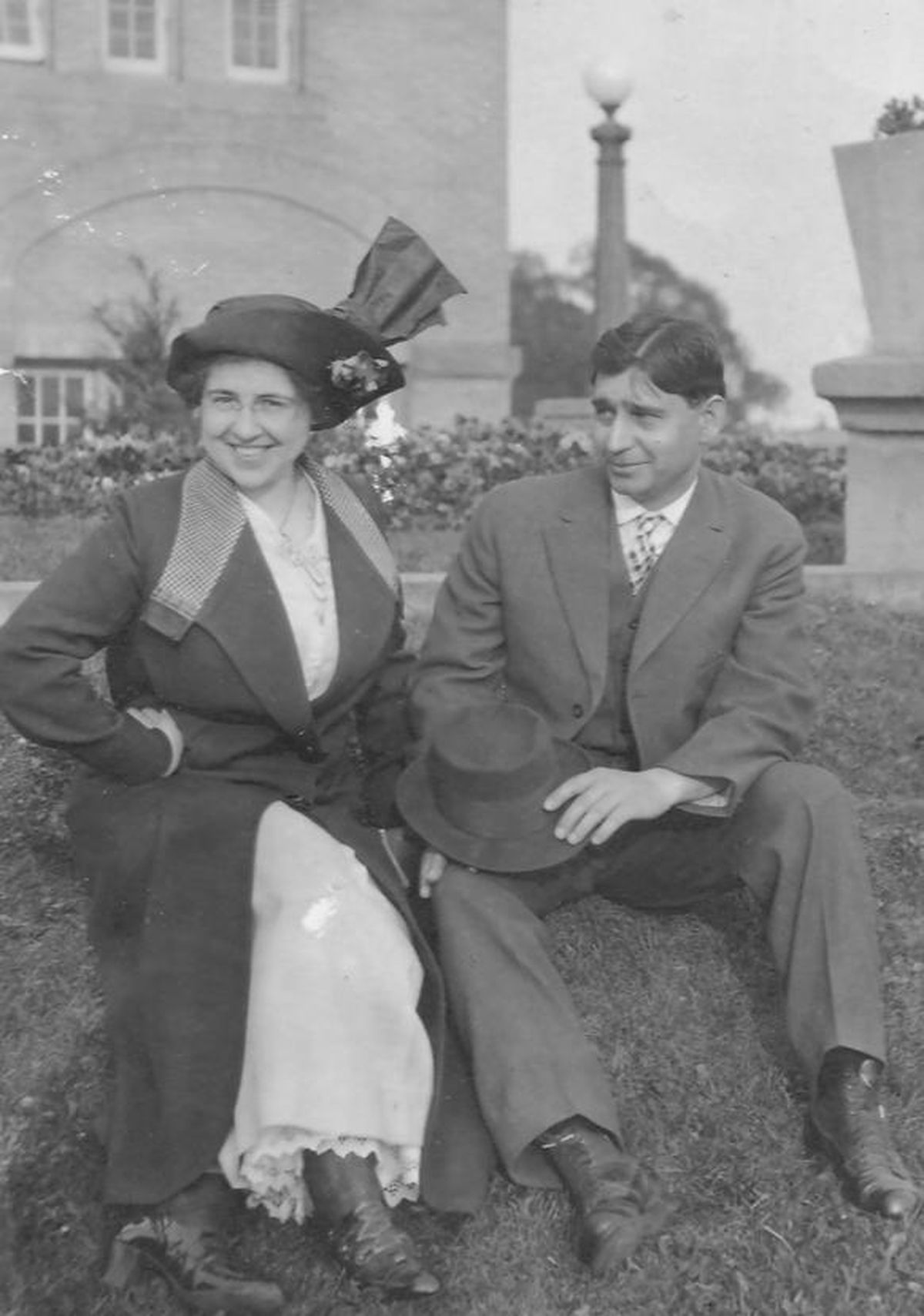 Mary (Zimmerman) Yeager, with her husband, Alois Yeager in 1914 in Toledo, Ohio. Yeager’s cookbook includes a recipe for suet pudding. (Courtesy of Jonathan Brunt)