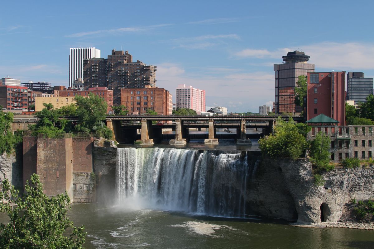 High Falls area of Rochester, N.Y. The Genesee River flows through the Flower City.  (StanRohrer)