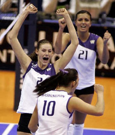 Washington celebrates during Thursday's win over Tennessee.
(Associated Press / The Spokesman-Review)
