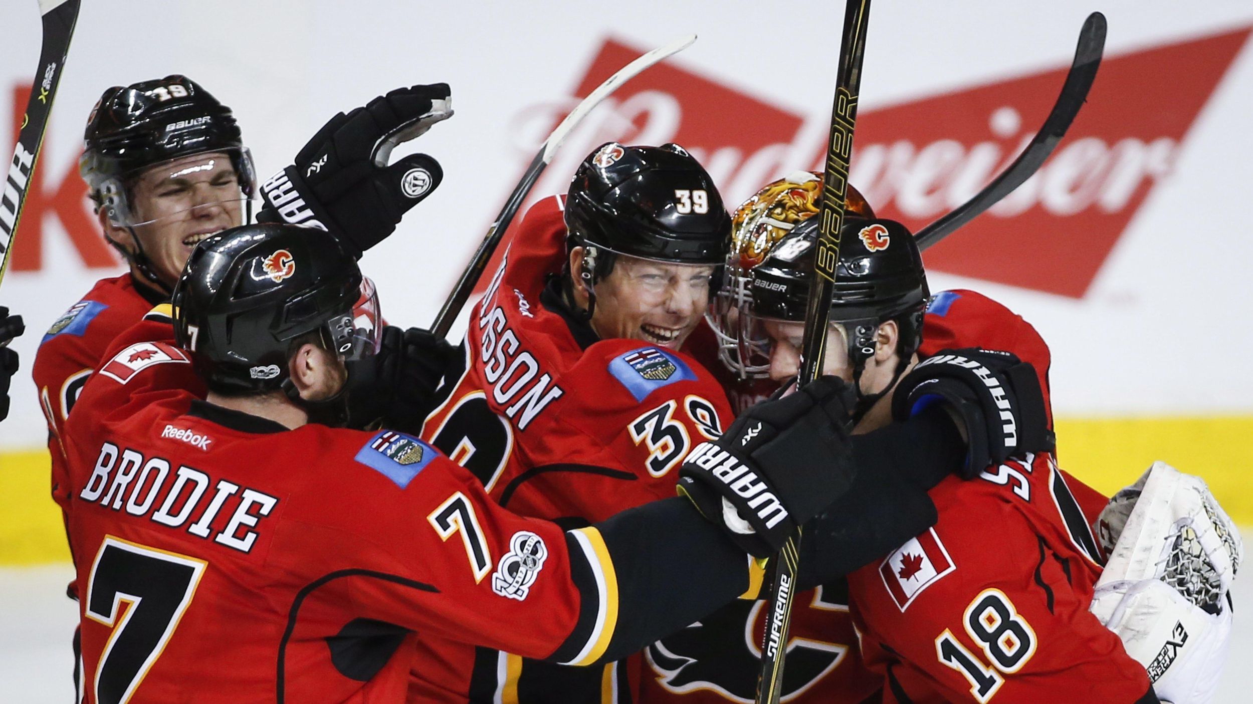 Gaudreau nets shootout winner as Flames beat Jets 4-3