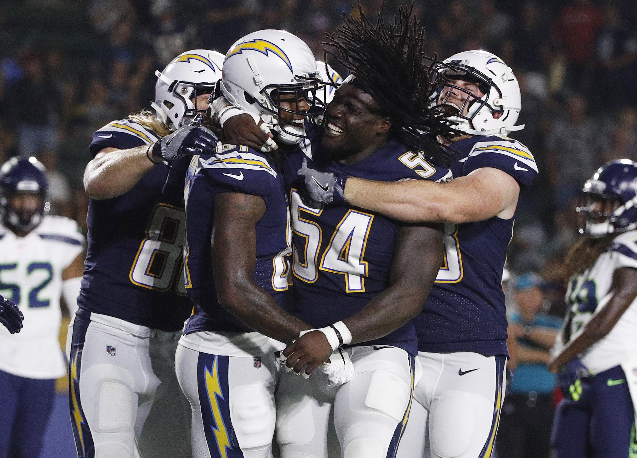 Seahawks win in Chargers' debut game at StubHub Center - Los Angeles Times