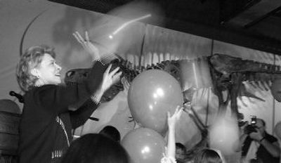 
Gov. Chris Gregoire and children hit balloons  Tuesday at the MAC in Spokane. 
 (Christopher Anderson / The Spokesman-Review)