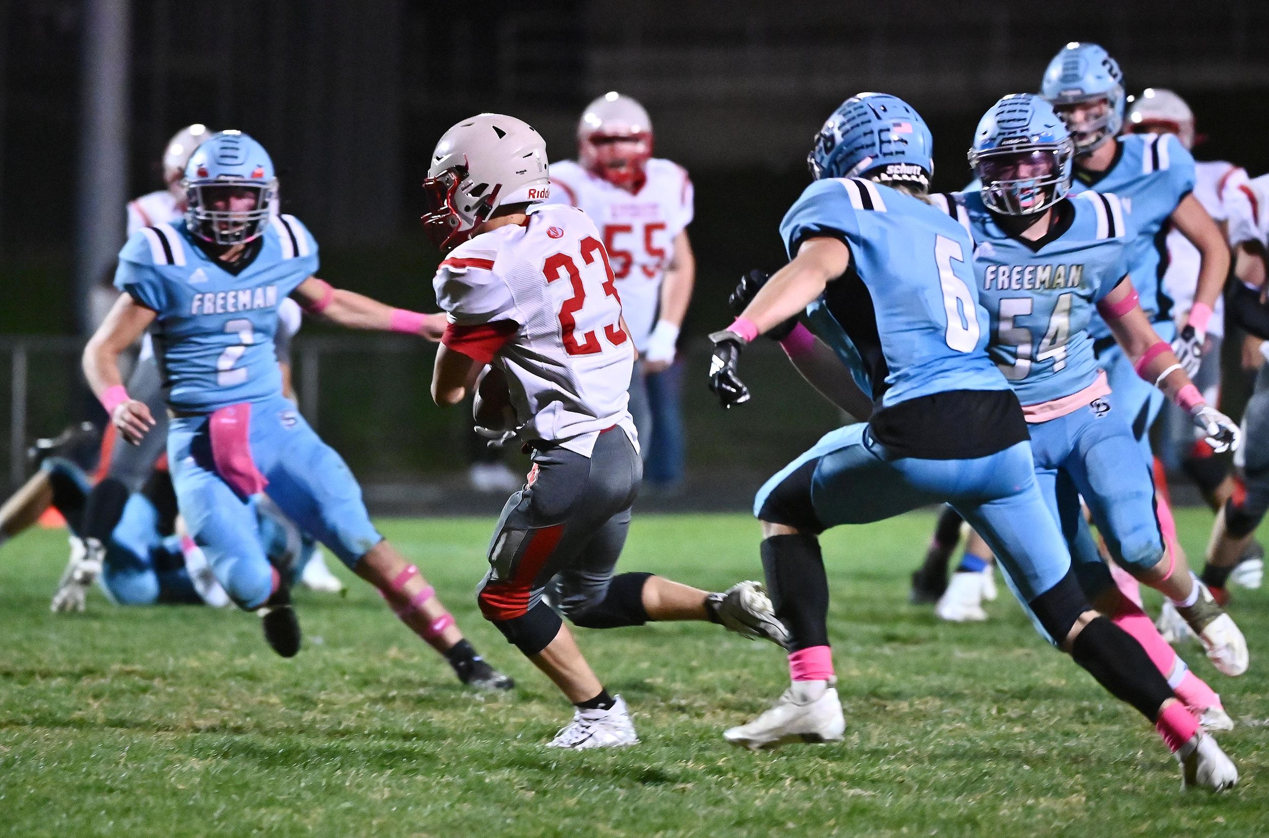 Jordan Nortz grabs three interceptions, Riverside stays undefeated with win  over rival Freeman