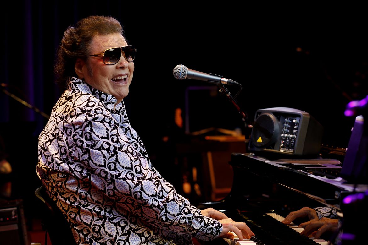 Ronnie Milsap reschedules concert for Sept. 28 at Fox Theater | The