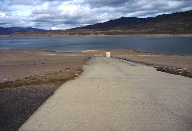 The Lake Roosevelt water level had dropped far below the boat ramp at Hansen Harbor on April 14, 2011. (Rich Landers)
