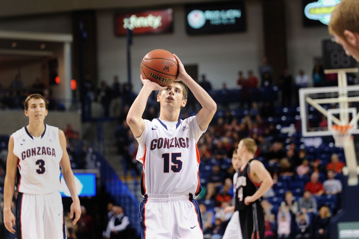Freshman walk-on Rem Bakamus helps keep the Zags loose and laughing. (TYLER TJOMSLAND photo)
