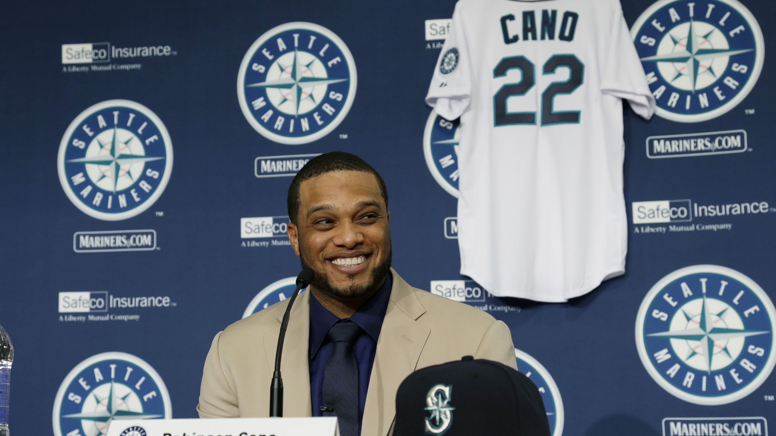 File:Robinson Canó with Mariners in Houston on July 2, 2014.jpg - Wikimedia  Commons