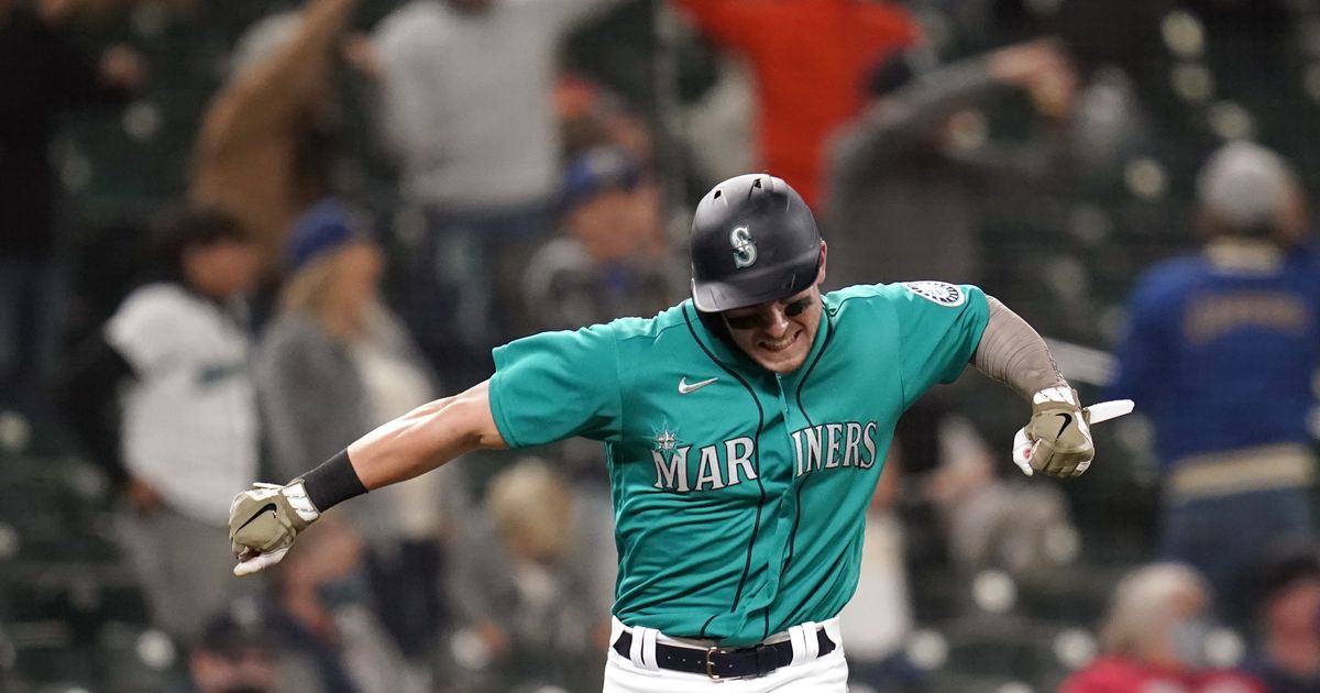 Haniger, France lead Mariners past Astros 7-2