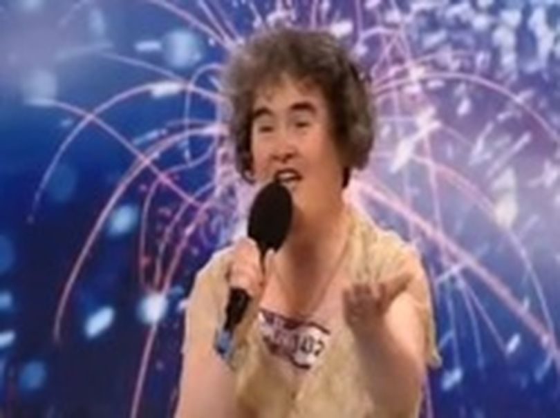 Susan Boyle does an amazing performance of 