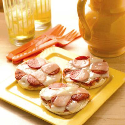 
Most kids love pizza and will jump at the chance to make their own at home. Here is a nutritious version made with real cheese, imported pepperoni and an English muffin, suitable for the toaster oven or, for older kids, the regular oven with supervision.
 (All materials, including photos and cover photo, courtesy of Boar's Head. / The Spokesman-Review)