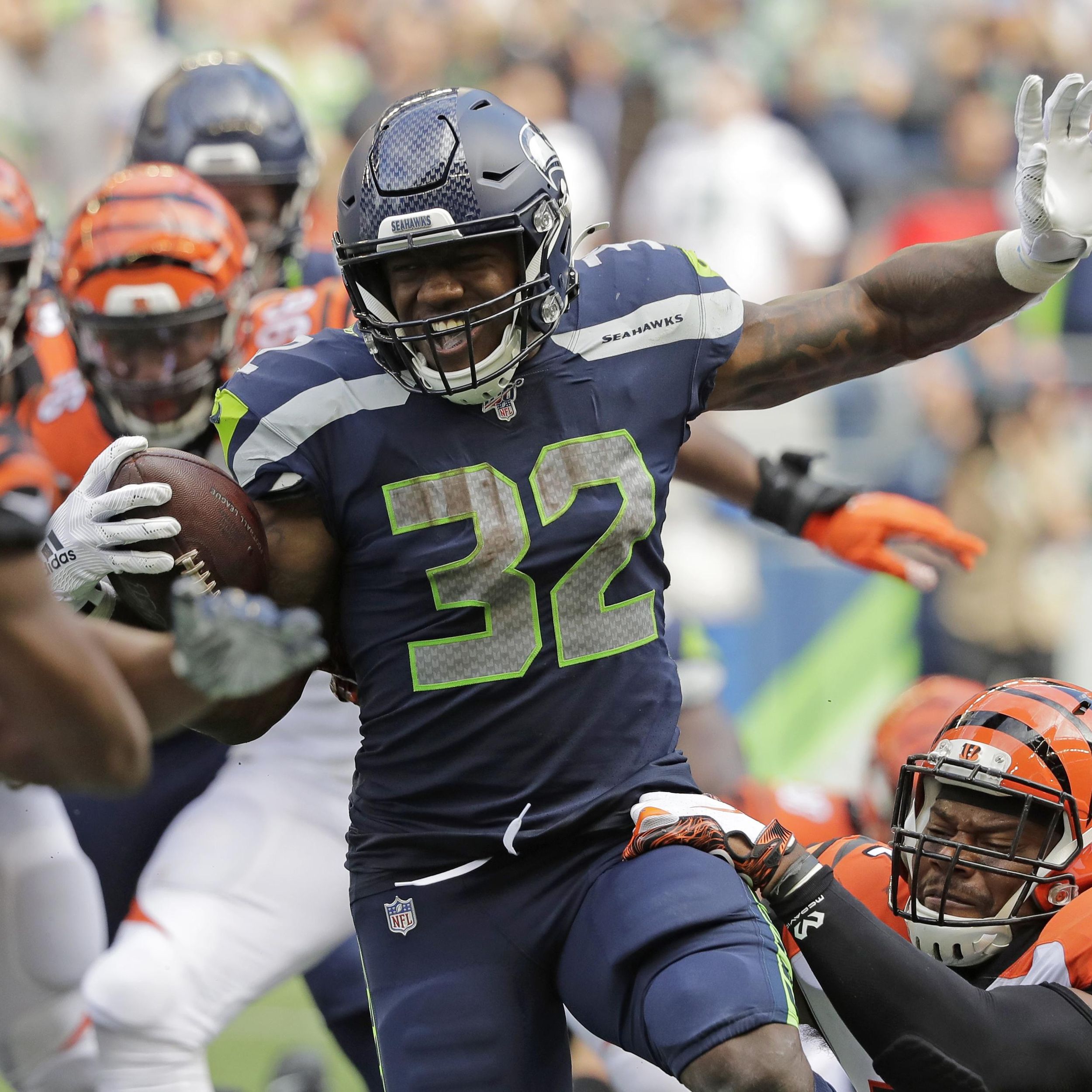 Lynch's 1-yard TD run gives Seahawks 15-0 lead