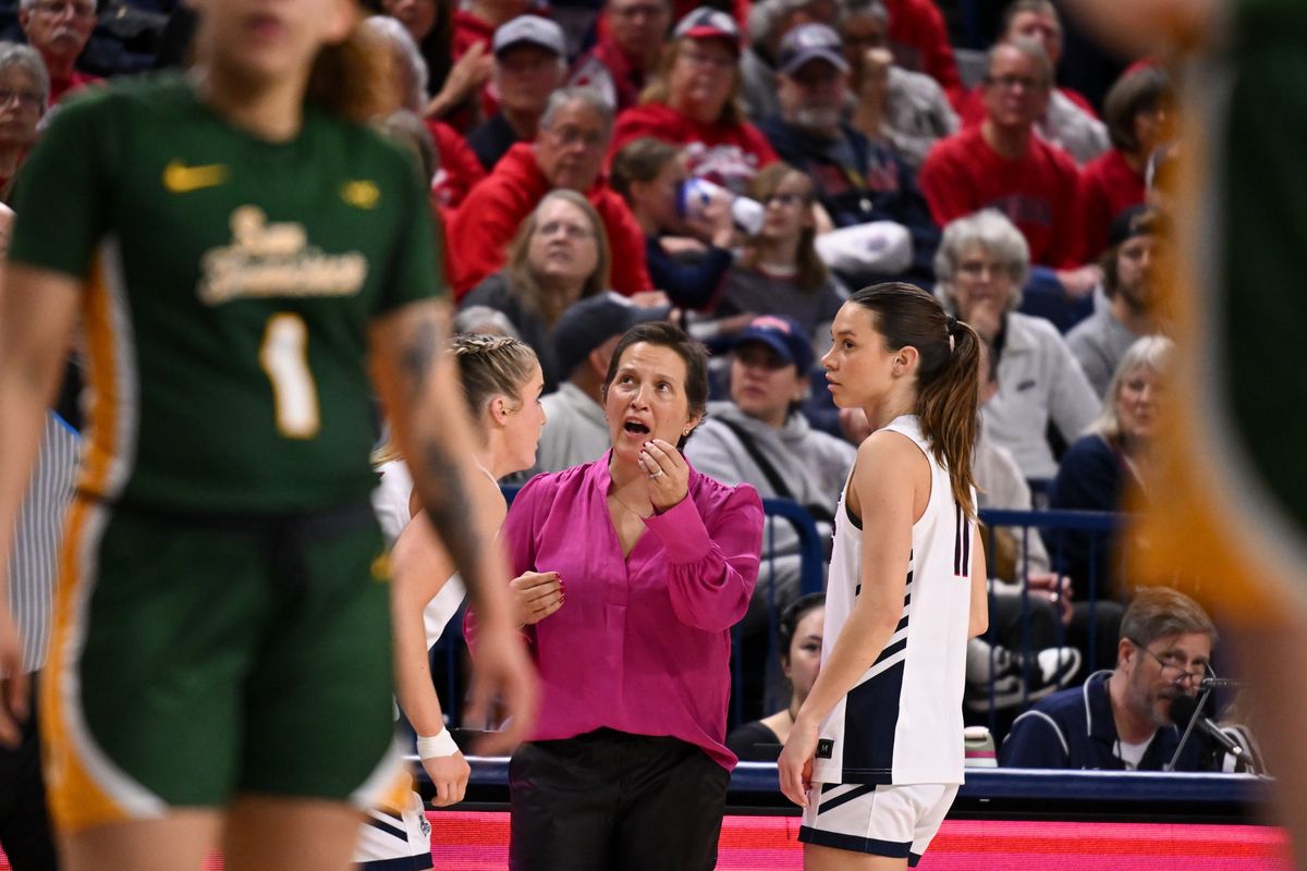 Gonzaga Bulldogs head coach Lisa Fortier talks to her payer during the second half of a college basketball game against the San Francisco Dons on Saturday, Feb. 22, 2025, at McCarthey Athletic Center in Spokane, Wash. The San Francisco Dons won the game 70-68.  (TYLER TJOMSLAND)