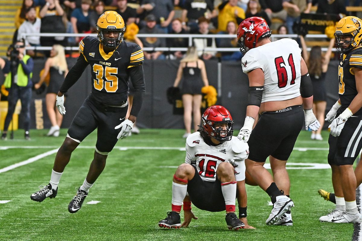 NOW WITH VIDEO: Bison defense stymies Eastern Washington in season-opening  victory - InForum