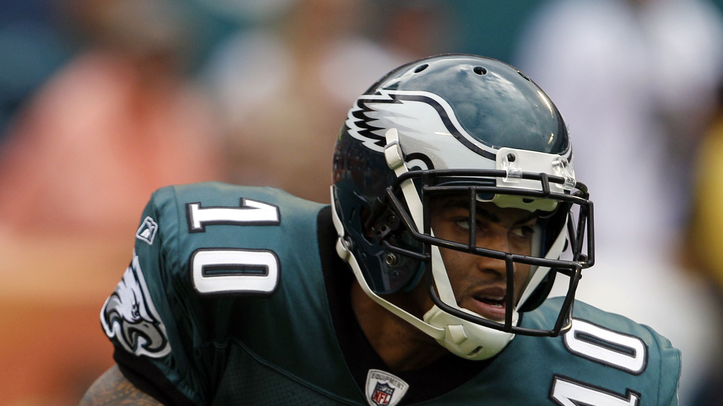 Eagles give Jackson the franchise tag